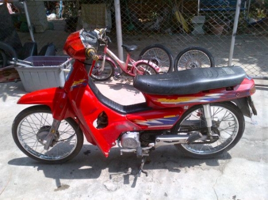 แลก รถ เก๋ง รุ่น ไร ได้ มั้ง คับ ลองดูคับ ให้ 3 คัน เลยคับ