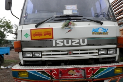 10ล้อหัวลาก ISUZU ROCK210ใส่เครื่องEK100ติดกาซNGV8ถัง