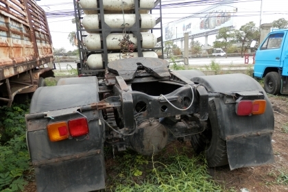 10ล้อหัวลาก ISUZU ROCK210ใส่เครื่องEK100ติดกาซNGV8ถัง 10ล้อหัวลาก ISUZU ROCK210ใส่เครื่องEK100ติดกาซNGV8ถัง
