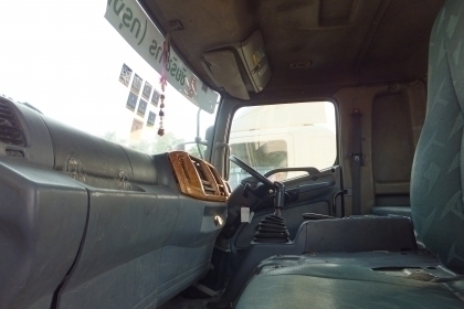 10ล้อหัวลากHINO MEGA 260UROII ปี47