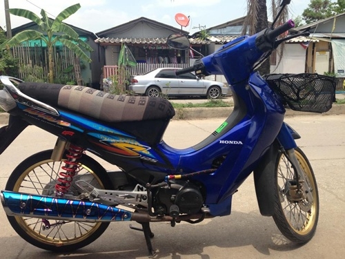 ขาย wave125s สตาร์ทเท้าแต่งสวยๆ ราคาต่อรองได้