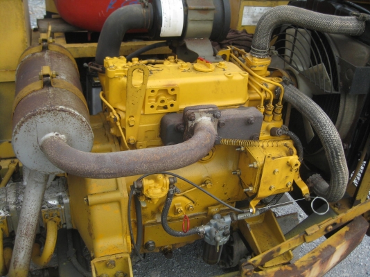 ขายรถขุดดินBACKHOE KOMATSU PC05 เก่านอกพร้อมใช้งาน ขายรถขุดดินBACKHOE KOMATSU PC05 เก่านอกพร้อมใช้งาน