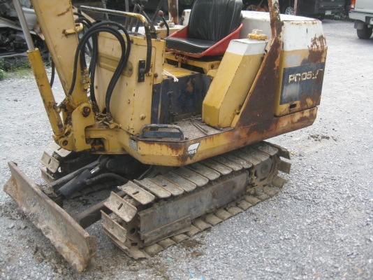ขายรถขุดดินBACKHOE KOMATSU PC05 เก่านอกพร้อมใช้งาน ขายรถขุดดินBACKHOE KOMATSU PC05 เก่านอกพร้อมใช้งาน