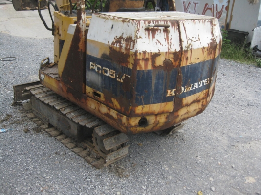 ขายรถขุดดินBACKHOE KOMATSU PC05 เก่านอกพร้อมใช้งาน ขายรถขุดดินBACKHOE KOMATSU PC05 เก่านอกพร้อมใช้งาน