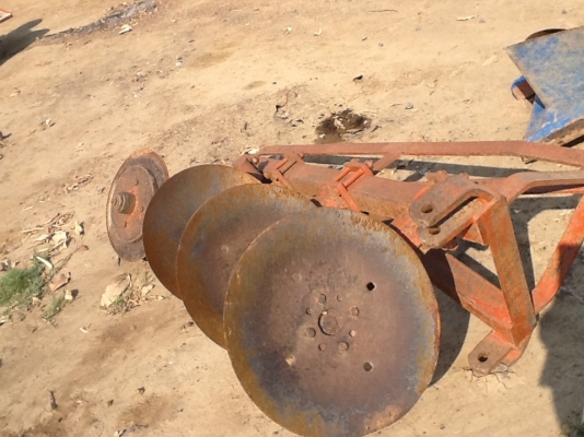 ขายผานบุก 3 โครงดีไม่มีดาม ลูกปืนต้องเปลี่ยน..ขายตามสภาพถูกๆ