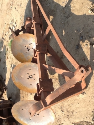 ขายผานบุก 3 โครงดีไม่มีดาม ลูกปืนต้องเปลี่ยน..ขายตามสภาพถูกๆ