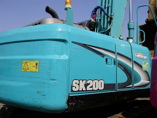 รถขุด KOBELCO  SK200-8 YN11,SN:50400,3545Hr. รถนอกนำเข้า รุ่นใหม่ สภาพสวยมากครับ ซีเรียลสูงชั่วโมงน้อย  ติดต่อคุณ มานะ 085-9049669