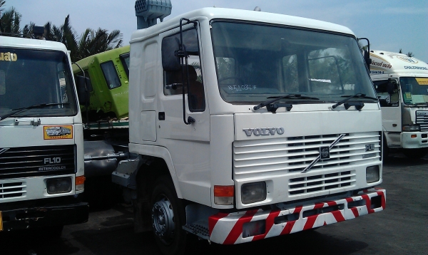 ขายรถหัวลากVOLVO FL10  เครื่อง310แรง 2เพลาพร้อมใช้