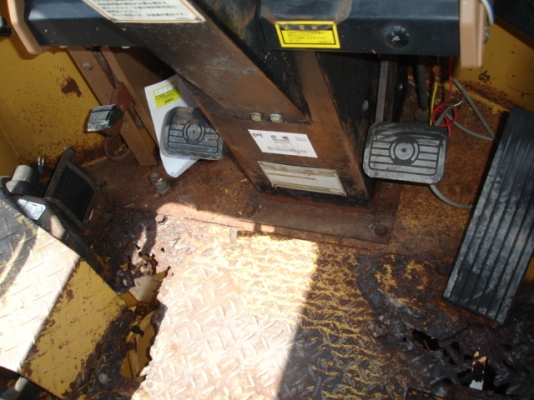 ถึงไทยแล้ว CAT 910F SN: 1YK02616 นำเข้าจากญี่ปุ่น สภาพดี ราคาไม่แพงครับ