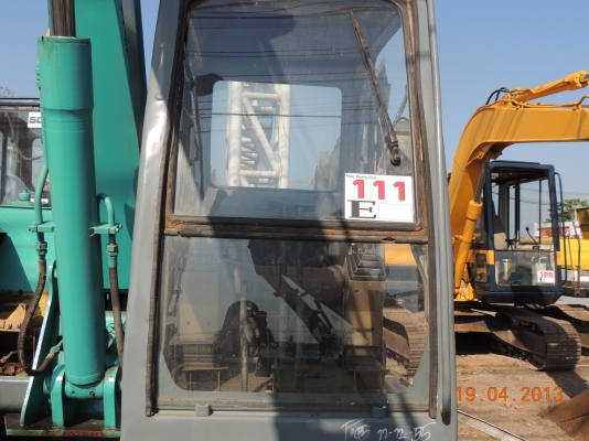 รถขุด KOBELCO SK60