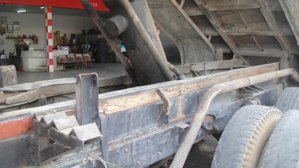 ขายขาดทุน ด่วน..เจ้าของร้อนเงิน รถใช้งานทุกวัน 295000