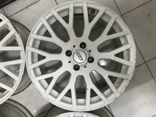 แม็ก 17x7.0 Et50 ขายตามสภาพ ไม่มีซ่อม แม็กเปล่า 4 วง 3500 ID line Tel.0850448320 แม็ก 17x7.0 Et50 ขายตามสภาพ ไม่มีซ่อม แม็กเปล่า 4 วง 3500 ID line Tel.0850448320