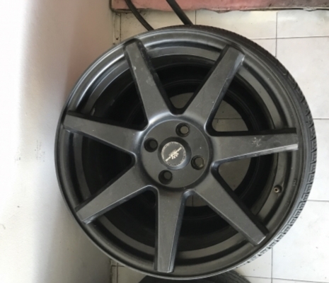 แม็กขอบ 17x7.0 Et42 4-100 ไม่มีซ่อม ยกชุด 4000 ตามสภาพ ID line Tel. 0850448320