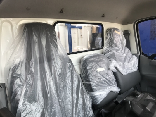 หัวรถ Hino ดูโทร่ 300 (หกล้อเล็ก)