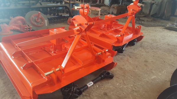 ตัดหญ้า 1 เมตร( ใหม่มือหนึ่ง) อย่างหนา หัวเกียร์ทนทาน ใช้ได้ผลดี เพียง 19,500