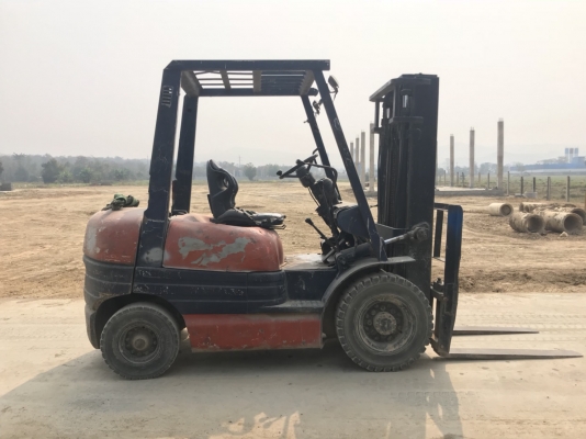 ขายด่วน !!! ฟอร์คลิฟต์ TOYOTA FD20 รุ่น 6 ราคา 95,000 มาก่อนได้ก่อนด่วน โทร 093-2155577,0819610782