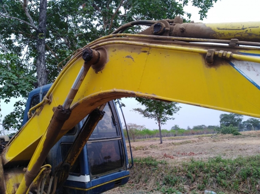 ขายด่วน เครืีองจักรกลหนัก