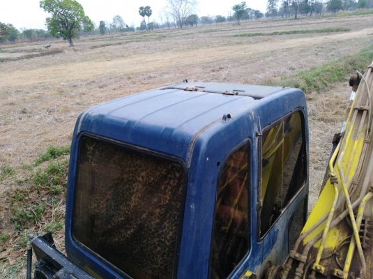 ขายด่วน เครืีองจักรกลหนัก