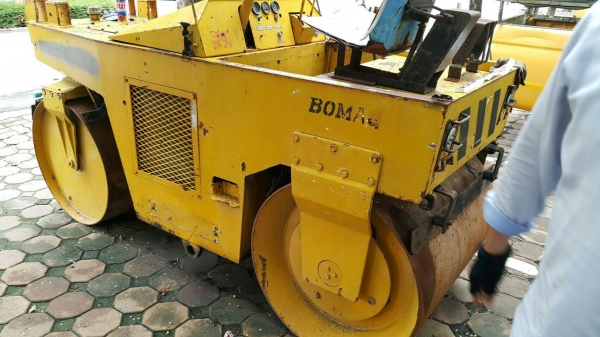 รถบด 4 ตัน พร้อมใช้งาน เอกสารเล่มทะเบียน