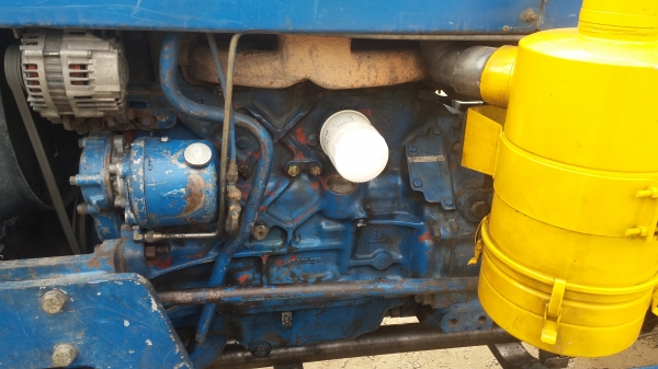 ขายรถไถ 2 เพลา ford 6610 เปลี่ยนยางคู่หลังใหม่