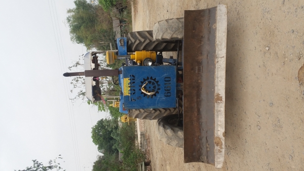 ขายรถไถ 2 เพลา ford 6610 เปลี่ยนยางคู่หลังใหม่