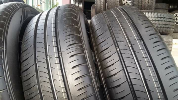 ขายยางป้ายแดงปี17 dunlop enasave ec300+ 185/65r15