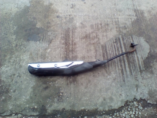 ท่อไอเสียติดรถแท้ wave 110Iขาย 1100.- ค่ะ..ลงราคาผิด