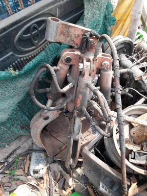 ตัวคีบเหล็ก 5 แฉก ตัวคีบเหล็ก 5 แฉก