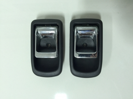 ขายมือเปิดประตูโครเมี่ยมด้านในรถ DAIHATSU รุ่น MIRA L80