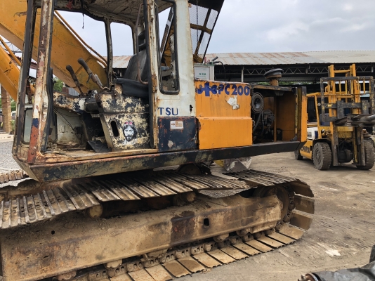 ขายแยกอะไหล่-ยกคัน แมคโคKOMATSU PC200-3