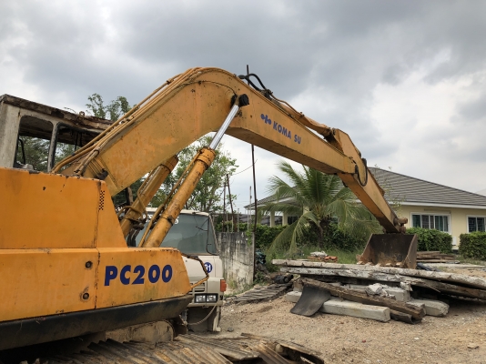 ขายแยกอะไหล่-ยกคัน แมคโคKOMATSU PC200-3