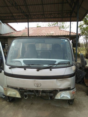 ขายหัวเก๋ง รถบรรทุก 4 ล้อใหญ่  /6ล้อเล็ก/  ยี่ห้อ TOYOTA  DYNA-LY235R-300(รุ่นใหม่ตาหวาน/ยกหัวไม่ได้) สินค้าเก่านอกยังไม่เคยใช้งานในไทย  ขายราคา48,000 บาท