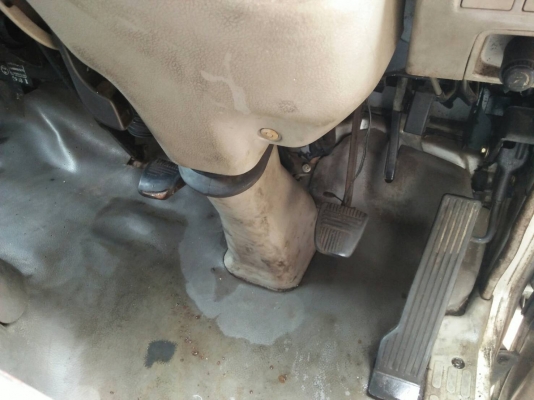 ขายหัวเก๋ง รถบรรทุก 4 ล้อใหญ่ /6ล้อเล็ก/ ยี่ห้อ TOYOTA DYNA-LY235R-300(รุ่นใหม่ตาหวาน/ยกหัวไม่ได้) สินค้าเก่านอกยังไม่เคยใช้งานในไทย ขายราคา48,000 บาท ขายหัวเก๋ง รถบรรทุก 4 ล้อใหญ่ /6ล้อเล็ก/ ยี่ห้อ TOYOTA DYNA-LY235R-300(รุ่นใหม่ตาหวาน/ยกหัวไม่ได้) สินค้าเก่านอกยังไม่เคยใช้งานในไทย ขายราคา48,000 บาท