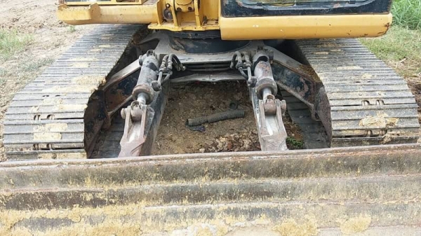 ขาย 645,000 CAT 307 V2 เก่านอก 7,000 ชม. ไฟฟ้าครบ เครื่องดี ปั๊มแรง ช่วงล่างเต็ม รถสวยพร้อมใช้ รถอยู่ ปทุมธานี-สามโคก 061-446-2662 092-595-6777 ญิ๋งยุ ขาย 645,000 CAT 307 V2 เก่านอก 7,000 ชม. ไฟฟ้าครบ เครื่องดี ปั๊มแรง ช่วงล่างเต็ม รถสวยพร้อมใช้ รถอยู่ ปทุมธานี-สามโคก 061-446-2662 092-595-6777 ญิ๋งยุ