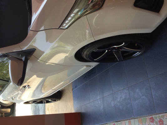 ขายแม็ก เลนโซ่ ขอบ17 พร้อมยาง ดันลอบ 205 45 17 ขายแม็ก เลนโซ่ ขอบ17 พร้อมยาง ดันลอบ 205 45 17