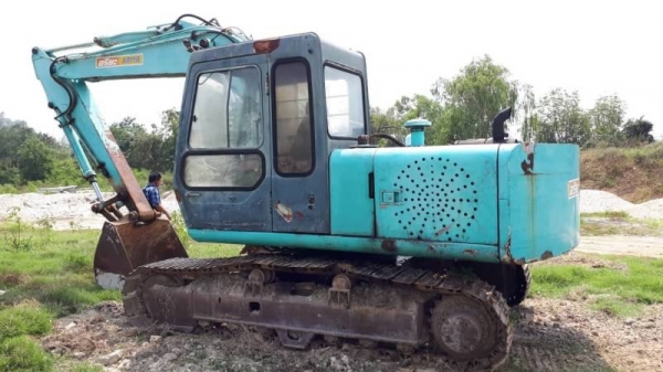ขาย 520,000 HITACHI EX 120-1  พร้อมลายหัวเจาะ เครื่องดี ปั๊มแรง เอวแน่น ช่วงล่างแน่น รถพร้อมใช้ รถอยู่  ปทุมธานี- สามโคก 061-446-2662 092-595-6777 ญิ๋งยุ