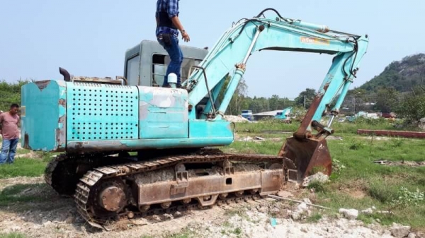 ขาย 520,000 HITACHI EX 120-1 พร้อมลายหัวเจาะ เครื่องดี ปั๊มแรง เอวแน่น ช่วงล่างแน่น รถพร้อมใช้ รถอยู่ ปทุมธานี- สามโคก 061-446-2662 092-595-6777 ญิ๋งยุ ขาย 520,000 HITACHI EX 120-1 พร้อมลายหัวเจาะ เครื่องดี ปั๊มแรง เอวแน่น ช่วงล่างแน่น รถพร้อมใช้ รถอยู่ ปทุมธานี- สามโคก 061-446-2662 092-595-6777 ญิ๋งยุ