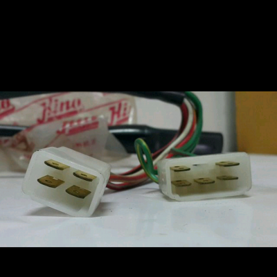 ยกเลี้ยว Hino-725 ของใหม่ ยกเลี้ยว Hino-725 ของใหม่