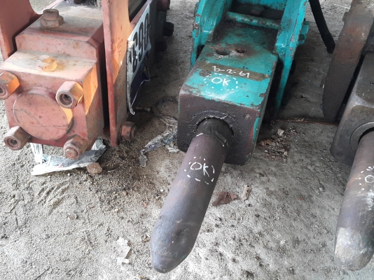 หัวกระแทก TOKU ใส่PC30, 40 ของเก่านอกนำเข้า ยังไม่เคยใช้งานในไทย สภาพสวย สภาพดี พร้อมใช้งาน