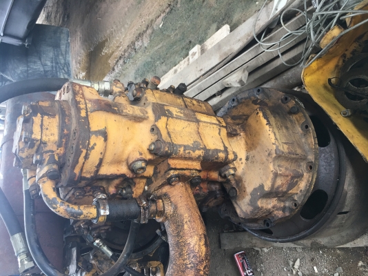 ขายด่วน ปั้มท้ายเครื่อง PC200-5