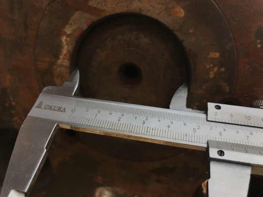 ขายหัวเกียร์ทดรอบขนาดใหญ่ชนมอเตอร์ประมาณ 40HP. ขึ้นไป Carl bockwold อัตราทด 1:35 สภาพสวย หมุนนิ่ม พร้อมใช้งาน