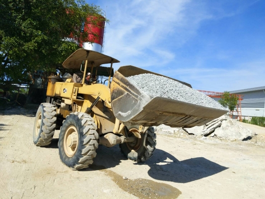 รถตักล้อยาง KOMATSU JS 60 รถพร้อมใช้งาน