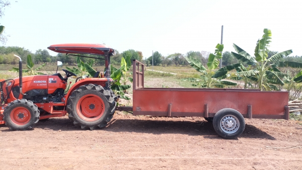 ขายเทรลเลอร์พ่วงรถไถ ลากอ้อย4ตัน ขายเทรลเลอร์พ่วงรถไถ ลากอ้อย4ตัน