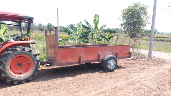 ขายเทรลเลอร์พ่วงรถไถ ลากอ้อย4ตัน ขายเทรลเลอร์พ่วงรถไถ ลากอ้อย4ตัน