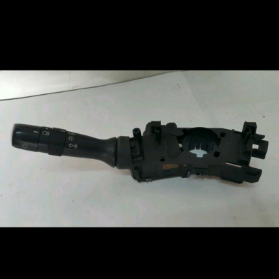 สวิซต์ไฟเลี้ยว Toyota VIOS สวิซต์ไฟเลี้ยว Toyota VIOS