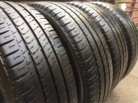ยาง Michelin 215 65 16 ปี17 ดอกเต็ม เนื้อนิ่มๆ ใช้ยาว ราคาไม่แพง ยาง Michelin 215 65 16 ปี17 ดอกเต็ม เนื้อนิ่มๆ ใช้ยาว ราคาไม่แพง