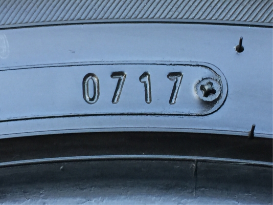 ยาง Dunlop 205 55 16 ปี17 ดอกเต็ม เนื้อนิ่มๆ ใช้ยาว ราคาไม่แพง ยาง Dunlop 205 55 16 ปี17 ดอกเต็ม เนื้อนิ่มๆ ใช้ยาว ราคาไม่แพง