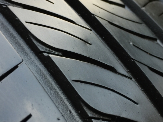 ยาง Dunlop 205 55 16 ปี17 ดอกเต็ม เนื้อนิ่มๆ ใช้ยาว ราคาไม่แพง ยาง Dunlop 205 55 16 ปี17 ดอกเต็ม เนื้อนิ่มๆ ใช้ยาว ราคาไม่แพง