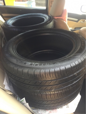 ยาง Dunlop 205 55 16 ปี17 ดอกเต็ม เนื้อนิ่มๆ ใช้ยาว ราคาไม่แพง ยาง Dunlop 205 55 16 ปี17 ดอกเต็ม เนื้อนิ่มๆ ใช้ยาว ราคาไม่แพง