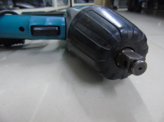 บล็อคไฟฟ้า MAKITA รุ่น 6905B สภาพดี พร้อมใช้งาน มีกล่องเหล็ก